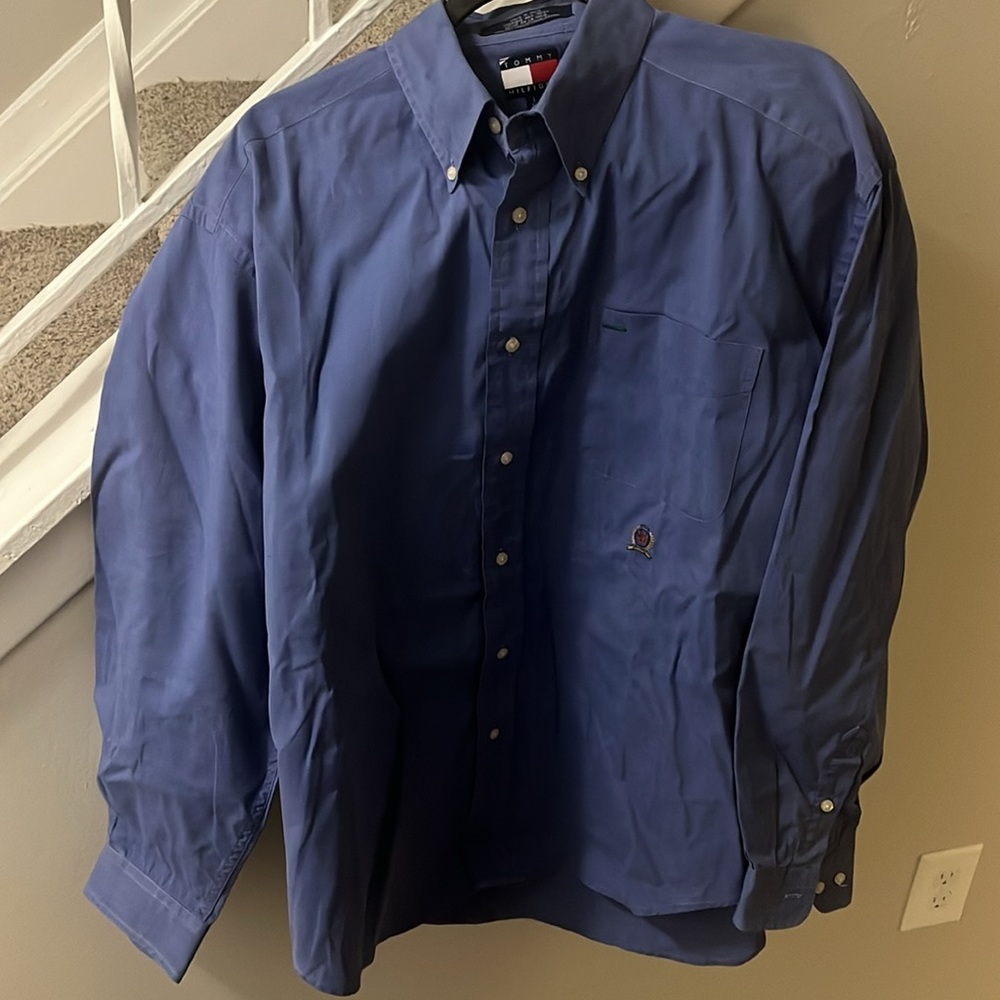 Tommy Hilfiger button down dress shirt